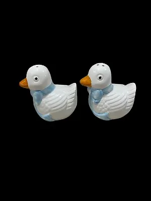 Vintage Duck Salt And Pepper Shakers Blue Bow White Polka Dots Country Kitchen • $11.50