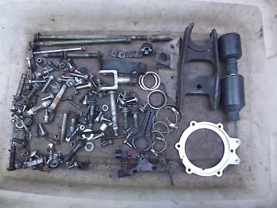 2004 Yamaha YZFR6L R6 Y653-2) Misc Bike Bolts Parts Mounts Brackets • $20.10