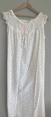 Vintage Carole Cotton Floral Shift/Nightgown Size Large • $10.99