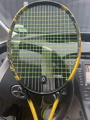 Volkl C10 Pro Tennis Racquet MidPlus 4 1/2 • $84.99