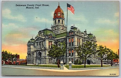 Postcard IN Muncie Indiana Delaware County Court House Linen IN03 • $4.99