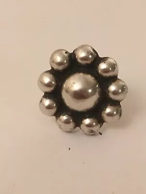 Vintage Sterling Silver Ring Retro Mcm Flower Size 4.5 • $27.50