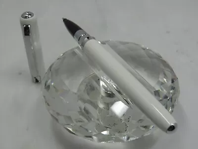 Gorgeous High Quality Kaigelu White Roller Ball Pen • $33.29