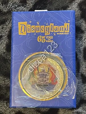 Disney Club 33 Pin 65th Anniversary Charger Plate Mark Twain Riverboat Pin • $159.95