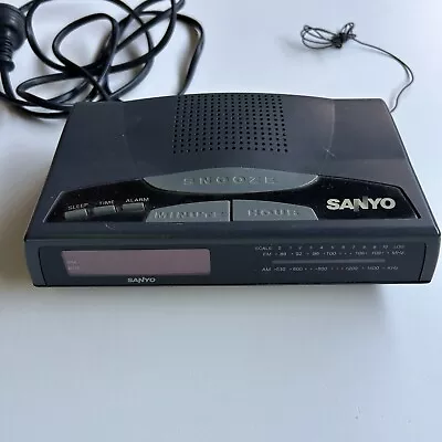 Vintage Retro Digital Alarm Clock Radio AM/FM Snooze Black SANYO RM6012 Working • $34.99