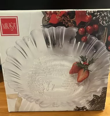 Vintage Mikasa Crystal Serving Bowl Winter Dreams Frosted Glass Etched Scene • $12.99