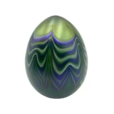 Vandermark Art Nouveau Glass Egg Large 5  Iridescent Green Feathered 1996 Signed • $98