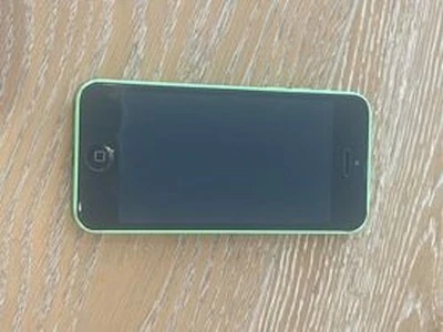 $21.60 • Buy Apple IPhone 5c - 8GB - Green (Unlocked) A1529 (GSM) (AU Stock)