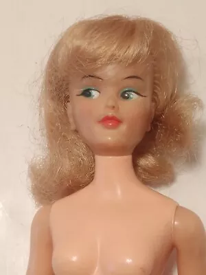 Vintage 1965 IDEAL Tammys Friend 12  Glamour MISTY Doll M-12  • $39.99