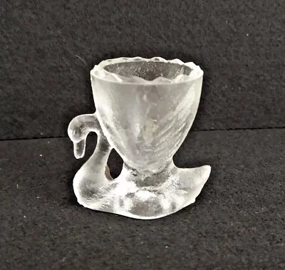 Vintage Pressed Glass Swan Egg Cup Scallop Rim 2.5”  • $9.29