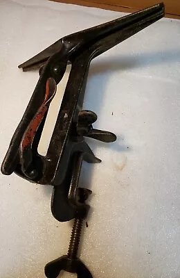 Vintage Cast Iron Hand Saw Sharpening Vise 9-3/4  Wide Vise • $84.99