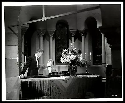 John Carradine + Martha O'Driscoll In House Of Dracula (1945) ORIG PHOTO 456 • $29.99