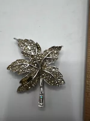 Trifari Maple Leaf Brooch Vintage Costume Jewelry FREE SHIPPING • $4.99