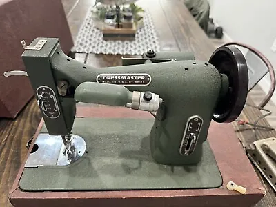 Vintage White 1940’s Electric Sewing Machine DRESSMASTER Rotary E-6354 Works • $299.99