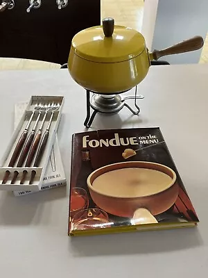 $34.95 • Buy Vintage Mustard/Yellow Fondue Set Pot 4 Forks And Book Menu Melting Cheese