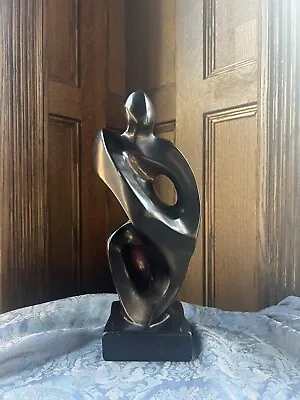 Vintage Abstract/Modern Sculpture Of A 'Woman'  • $99