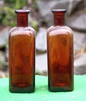 PAIR (2) VINTAGE DURAGLAS AMBER BOTTLE BROWN APOTHECARY 6.25  TALL Hr • $14