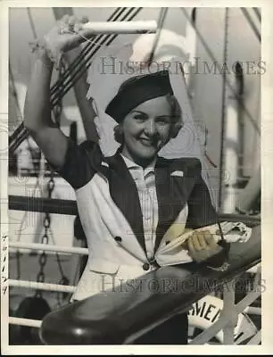 1938 Press Photo Miss Amand Varela On The Liner Pan America • $19.99