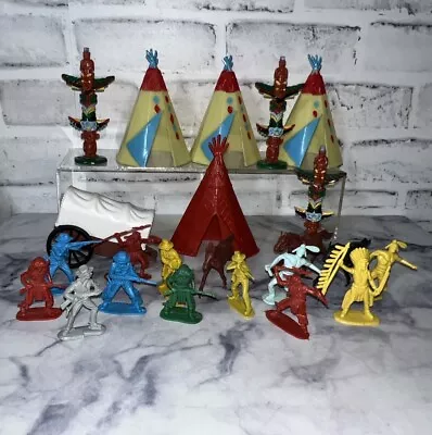 Vintage 1950's 60's Plastic Cowboys Indians Lot Of 23 Figures Teepees Totems • $18.99