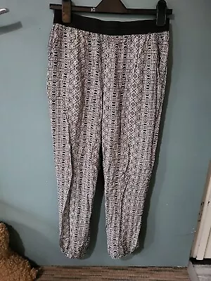 New Look Size 10 Maternity Black White Hareem Trousers (424/94) • £4