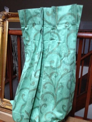 £5 • Buy Small Single Montgomery Triple Pinch Pleat Green Gold Pattern Lined Curtain