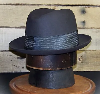 Vintage Mallory Fedora Hat (7 Gray) • $99