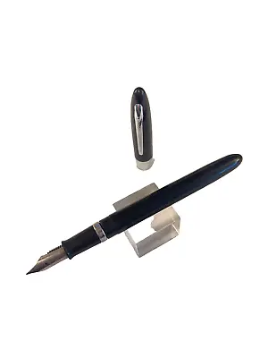 Vintage All Black Sheaffer Cartridge Fountain Pen  Dome Ends Fine 304 Nib. • $29.99