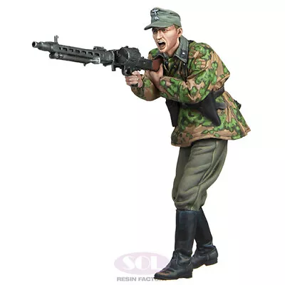 SOL RESIN FACTORY MM638 WWII Sd.kfz.251 MG42 Front Gunner  SCALE 1:16 • £56.90