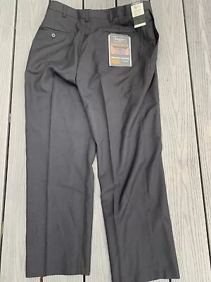 Haggar Pants Wrinkle Free Comfort Equipped Stretch Expandable Waist Mens 36/29 • $21.99