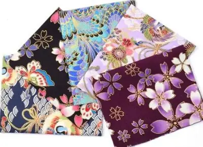 5 Piece Japanese Print Fabric Bundle 100% Cotton Fabric Japanese Floral Fabric • £9.99