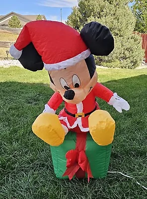 Disney Airblown Inflatable Outdoor Decor Mickey Mouse Santa Light Gift 82326 4 F • $60