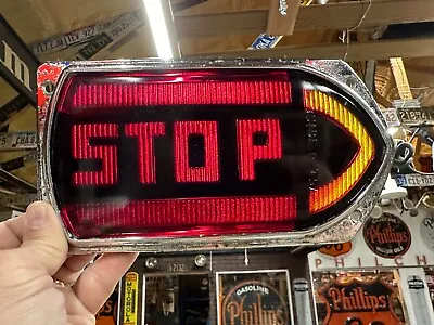 VinTagE GUIDE R-T5A STOP Arrow Turn Signal Light Fire Truck Bus Red GLASS LENS • $99.95