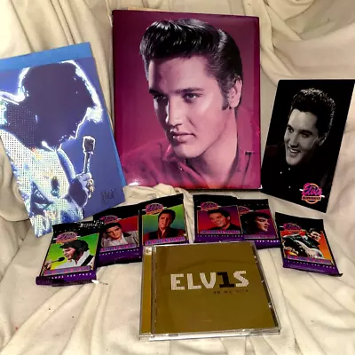 10 Collectable Elvis Items • $18