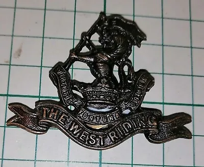 Duke Of Wellingtons Regiment Officers Service Dress Bronze Cap Badge • £27