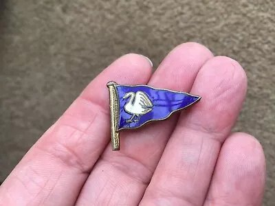 Twickenham Yacht Club Sailing Boats Burgee Vintage Tiny Enamel Pin Badge • $31.08