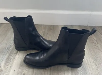 Via Spiga Leather Ankle Boots Shoes Size 7.5 Chelsea Style Booties Italy • $50