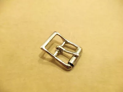 5/8  Nickel Plated Middle Bar Roller Buckles (Pack Of 10) • $9.75