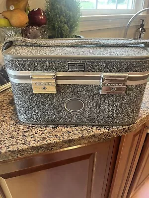 Vintage Amelia Earhart Cosmetic Travel Luggage Train Case Gray Tweed With Insert • $45