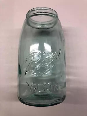 Ball  Mason  Vintage Jar  Quarter  Lt Aqua  W/Zinc Lid (M1317) • $14.50