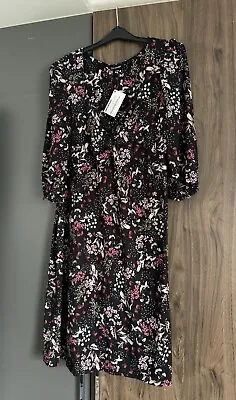 Kaleidoscope Black/floral Ruched Shift Dress Size 18 New • £10