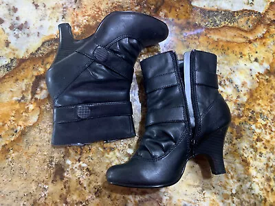 Mudd Boots Illicit Women’s Size 5.5 Medium Width Black Grey  • $29.99
