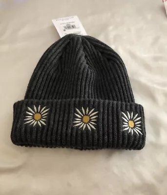 O’Neill Charcoal Cuffed Beanie Hat Goodies Flowered Embroidery OS NWT • $24.50