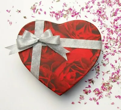 £6.99 • Buy Heart Shaped Gift Box Red Rose Hearts Design
