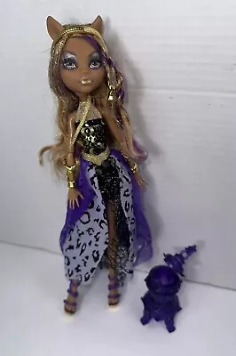 Monster High 13 Wishes Clawdeen Lamp Lantern Shoes Arm Cuffs Headband Purple • $49.99