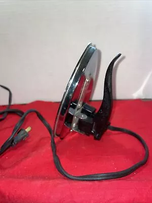 Vintage Valiant Travel Iron Volt 110 Watt 250 Tested- Estate Find • $19