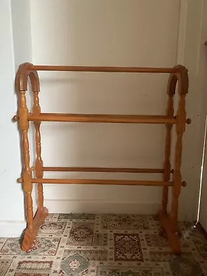 £10 • Buy Wooden Free Standing Bathroom/Towel Rail 