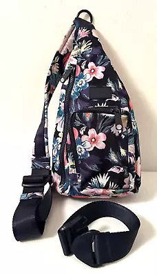 GARDEN PICNIC Ultralight Small VERA BRADLEY Multi Slingback Backpack EUC • $30