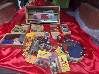 Vintage Meccano 13kg +box 1960`s • £35