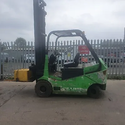 £4900 • Buy 3000 Kg Electric Forklift