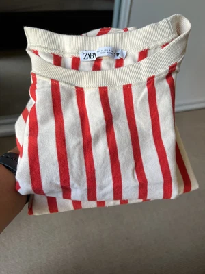 $25 • Buy Zara Sets & Uniqlo Dress Size S